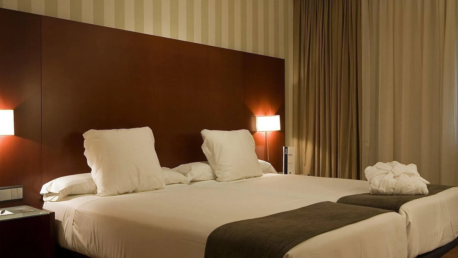 Zenit Malaga Otel